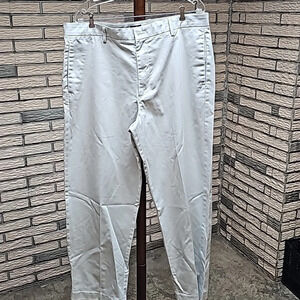 IZOD Madison Straight FIt Pant  36x30 EXCELLENT